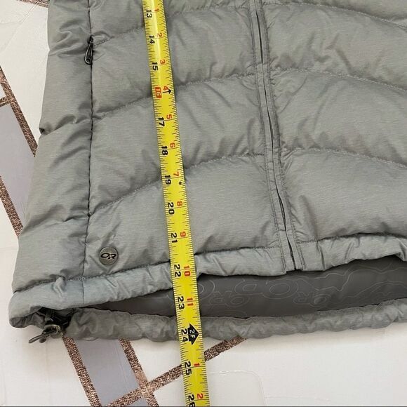 OUTDOOR RESEARCH Light Gray Plaza Down Hoodie Puffer Jacket - Picture 10 of 12